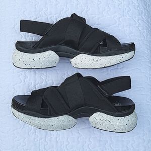 Nature Roam Canyon Sandals